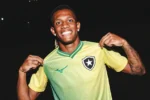 Palmeiras prepara nova investida por Danilo após recusar valores do Botafogo