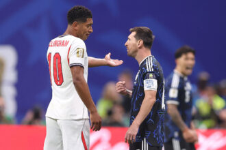 Duelo tático entre Inglaterra e Argentina mantém placar zerado no segundo tempo