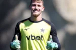 Léo Linck assume titularidade no Botafogo para confronto contra o Santos