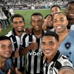 Marçal destaca evolução técnica e maturidade das promessas da base do Botafogo