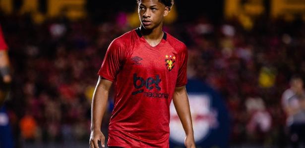 Flamengo avança em negociações para contratar promessa do Sport