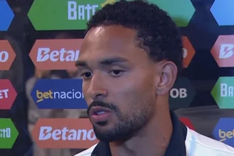 Vitinho assegura foco total do elenco do Botafogo após mudanças na gestão da SAF