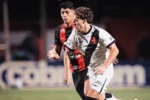 Vasco tropeça diante do Vitória e permanece na zona de rebaixamento do Brasileirão