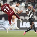 Falhas defensivas do Santos em derrota para o Botafogo geram revolta da torcida