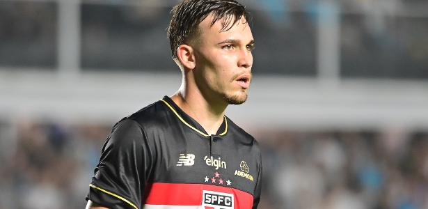 São Paulo acerta empréstimo de seis meses do volante Negrucci ao Athletic-mg