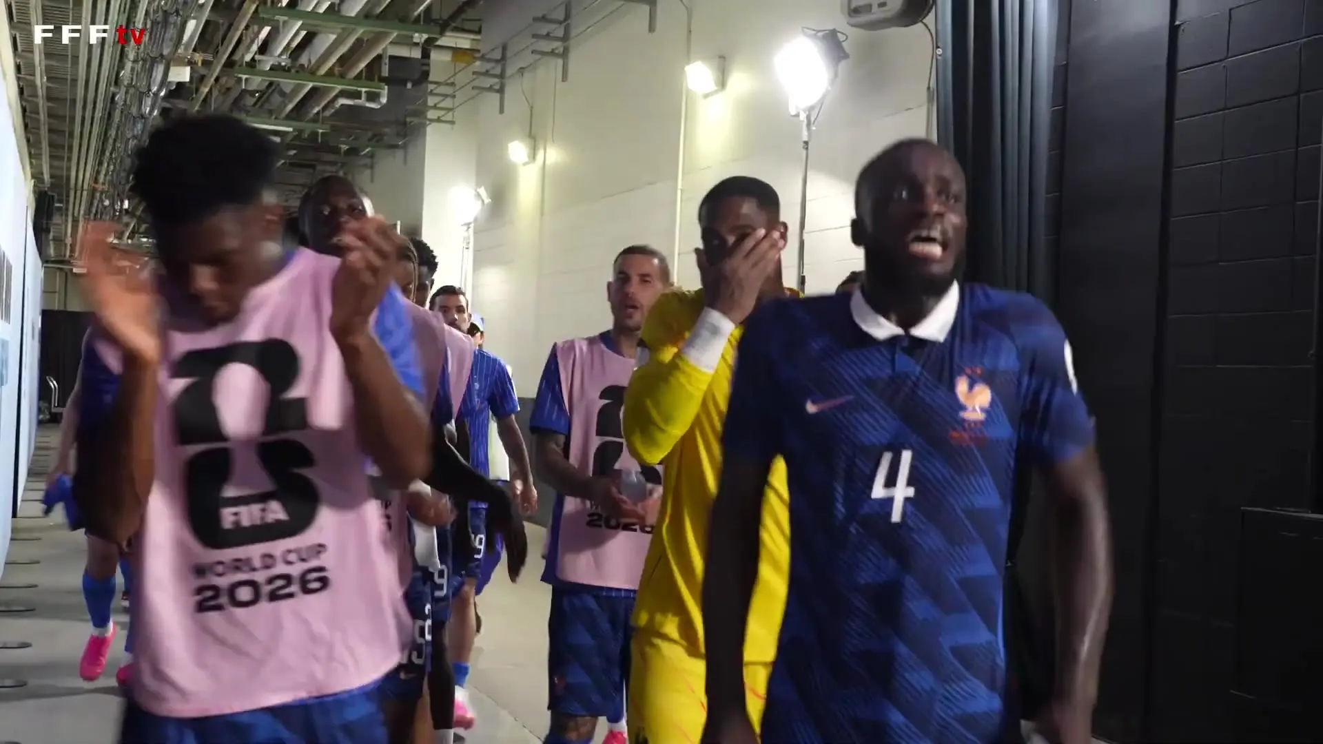 França intensifica treinos em Boston visando duelo contra a Inglaterra