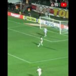 Falha defensiva marca derrota do Vasco em confronto contra o Vitória