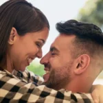 Simpatias para restaurar a harmonia e fortalecer o relacionamento