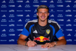 Leeds United oficializa contratação do zagueiro Tarik Muharemovic