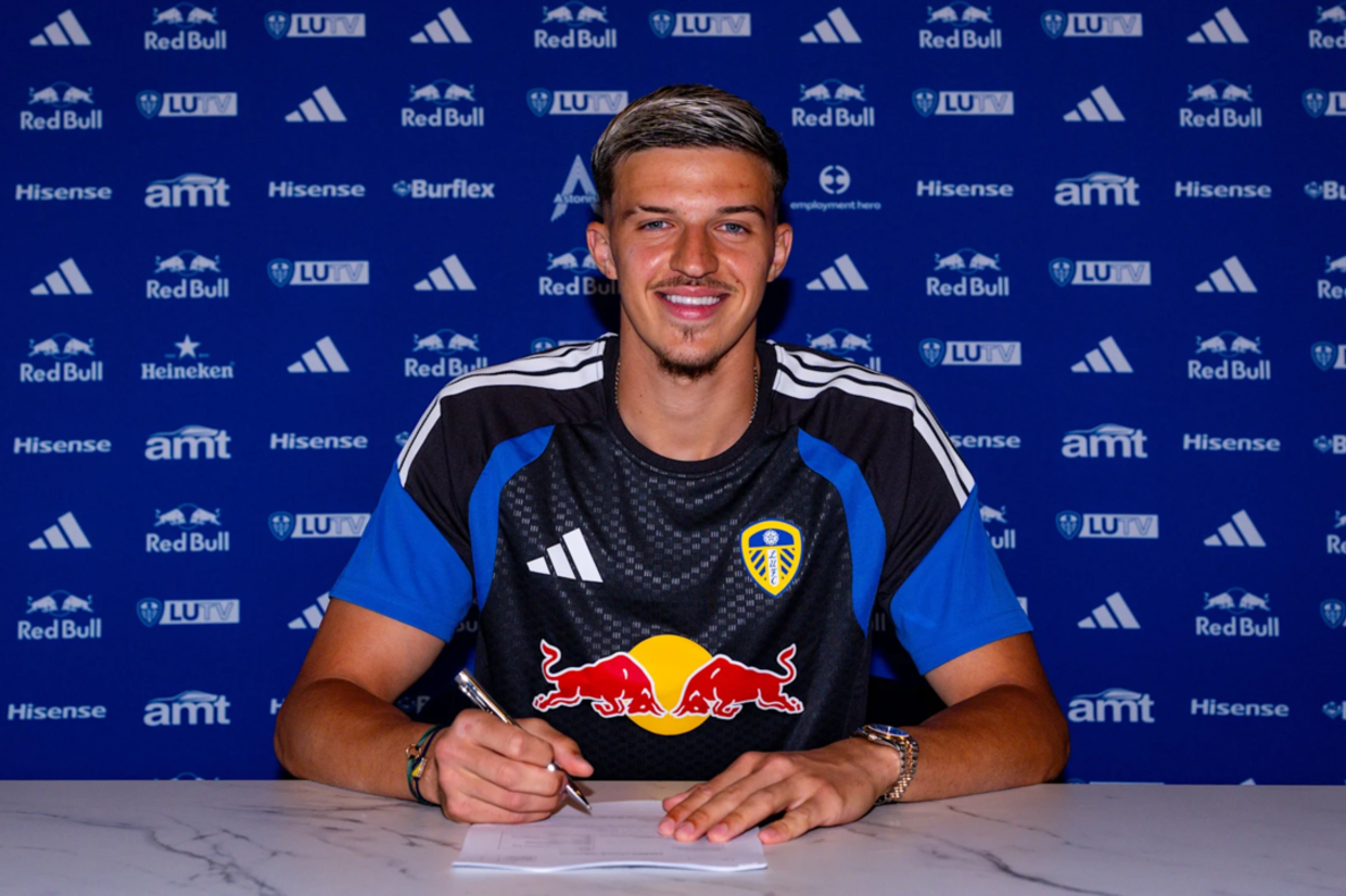Leeds United oficializa contratação do zagueiro Tarik Muharemovic