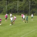 Deossa exibe habilidade técnica durante sessão de treino do Real Betis
