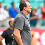Bahia recebe a Chapecoense na Arena Fonte Nova em busca de ascensão no Brasileirão