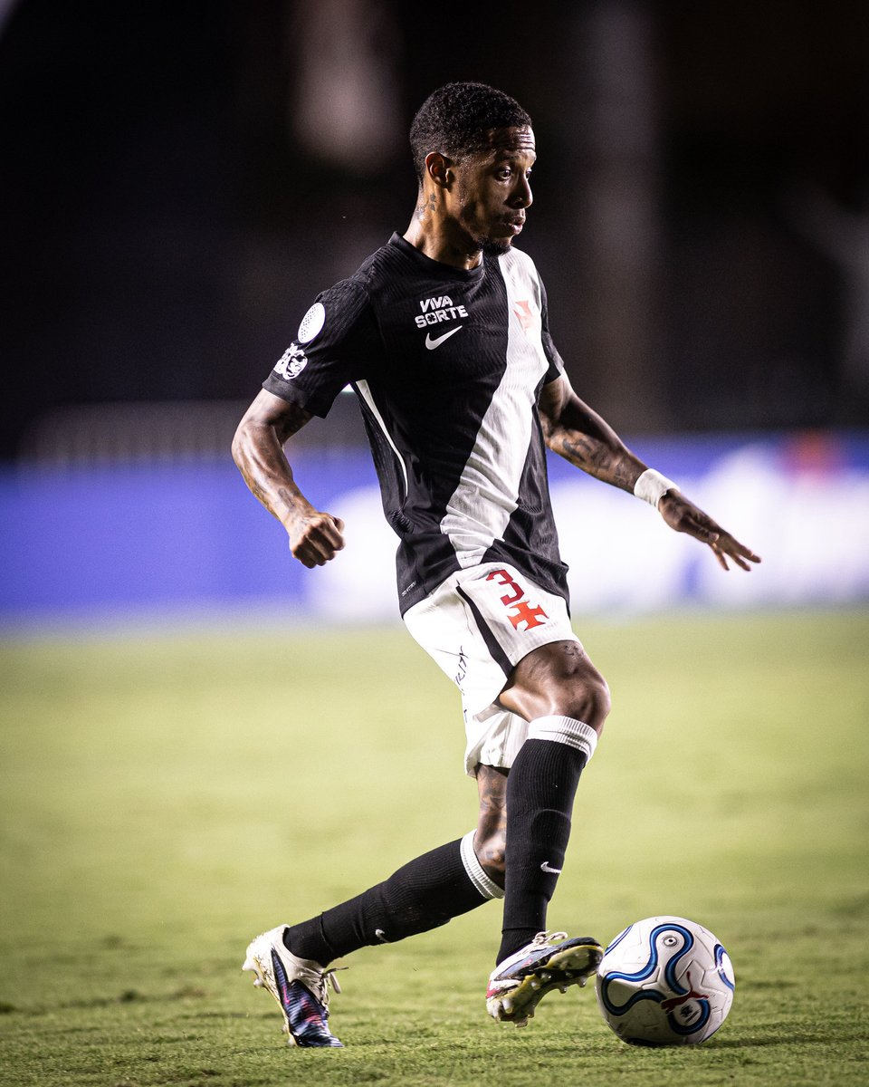 Tchê Tchê atinge marca no Brasileirão e define permanência no Vasco
