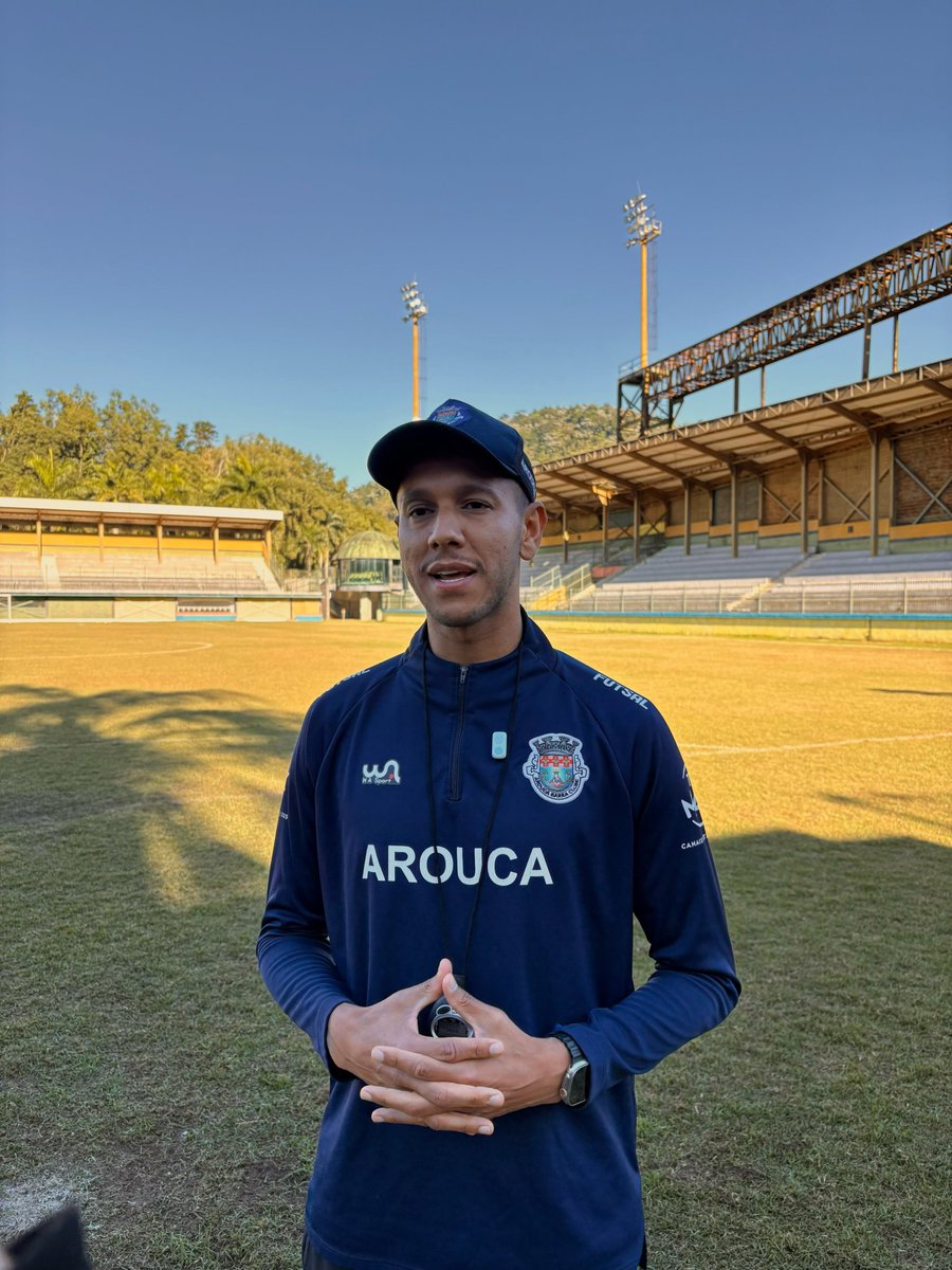 Souza inicia trajetória como técnico no Arouca pela Série B2 do Carioca