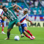Futebol Brasileiro: a intensidade do confronto entre Bahia e Chapecoense em campo
