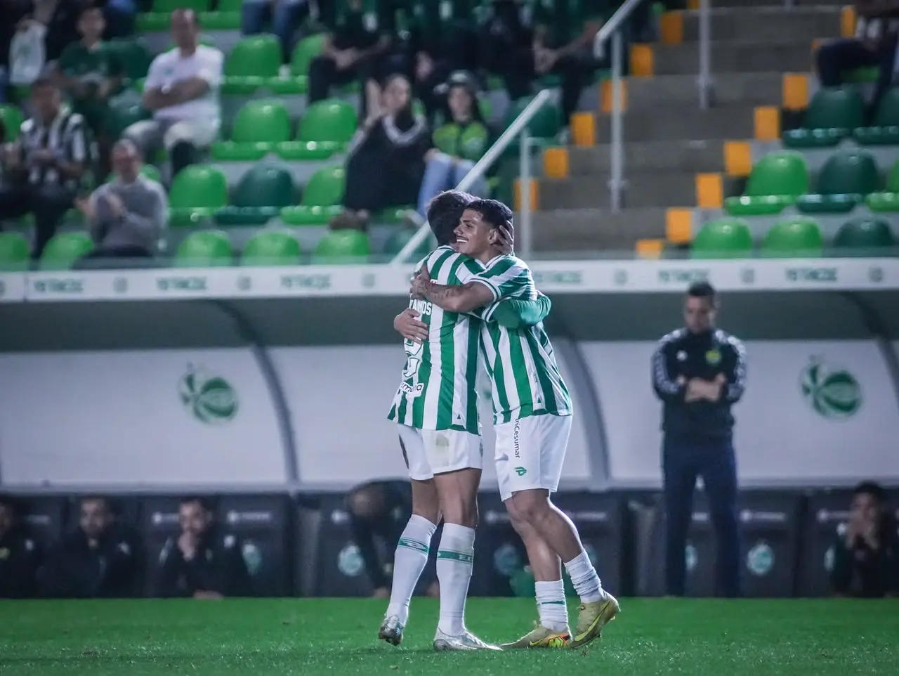 Juventude supera Cuiabá no Alfredo Jaconi e assume vice-liderança da Série B