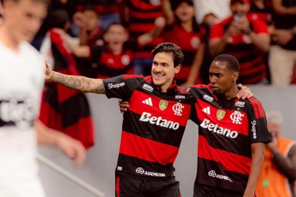 Flamengo supera o Olimpia em amistoso preparatório no Mané Garrincha