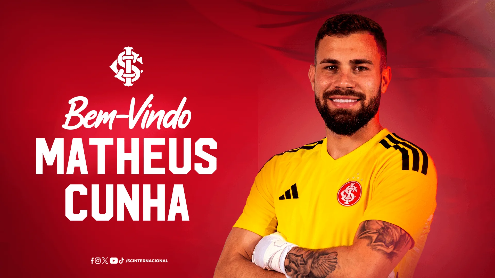 Internacional oficializa chegada do goleiro Matheus Cunha por empréstimo