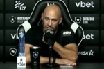 Franclim Carvalho confronta narrativa da imprensa sobre bastidores do Botafogo
