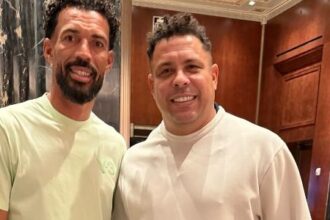 Vozinha encontra Ronaldo Fenômeno nos Estados Unidos e protagoniza momento descontraído