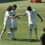 Botafogo supera Vasco e assume vantagem na semifinal do Torneio OPG sub-20