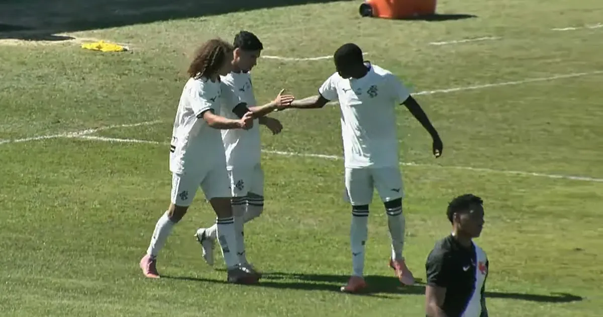 Botafogo supera Vasco e assume vantagem na semifinal do Torneio OPG sub-20