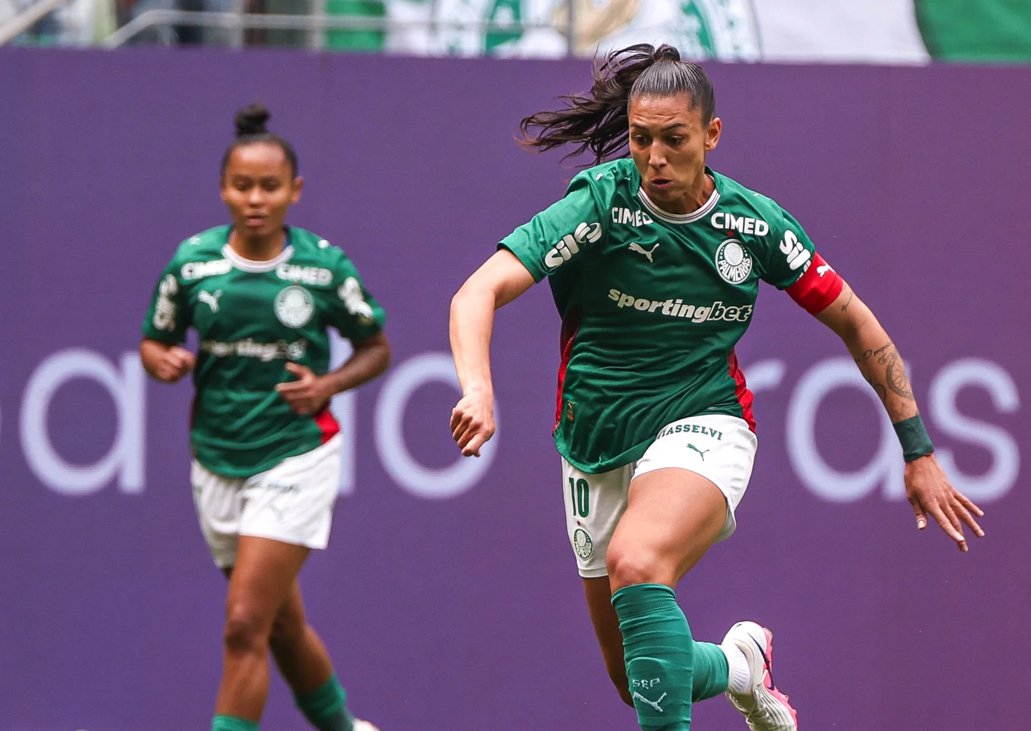 Palmeiras supera São Paulo no Paulistão feminino com gol decisivo de Emily