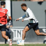 Santos intensifica preparação física em treino realizado neste sábado