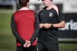 Fernando Diniz intensifica ajustes no Corinthians antes do confronto com o Remo
