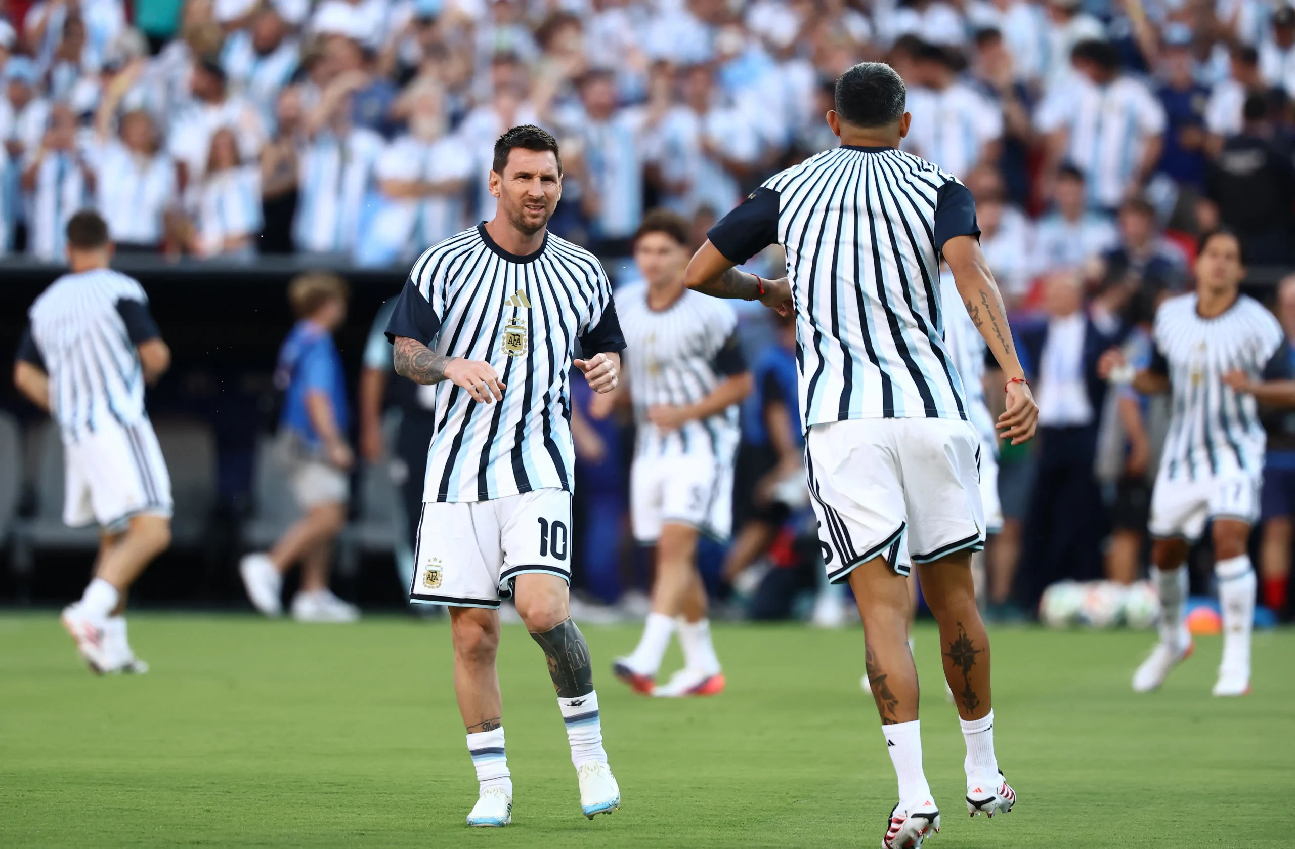 Argentina treina sob chuva enquanto Espanha cancela atividade antes da final da Copa