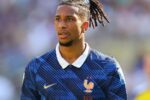 Bayern de Munique blinda Michael Olise contra investidas do Real Madrid