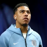 Chelsea vence disputa com Arsenal e encaminha compra de Morgan Rogers por 137 milhões de euros