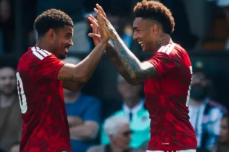 Igor Jesus brilha pelo Nottingham Forest em amistoso após ausência na Copa