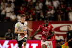 Athletic e Atlético-go protagonizam duelo intenso pela Série B do Campeonato Brasileiro