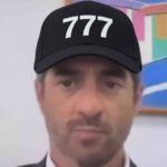 Vascaínos comparam representante de Marcos Lamacchia a figura da 777 em montagem nas redes