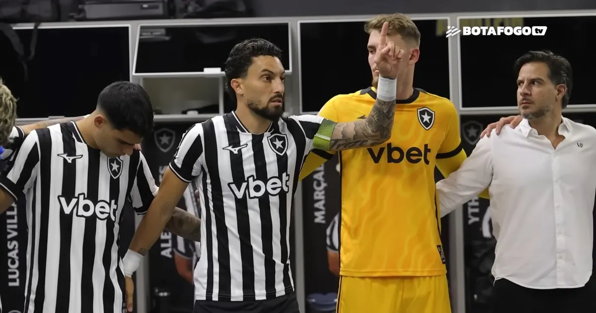 Alex Telles: capitão do Botafogo inspira elenco para nova história com sacrifício e trabalho