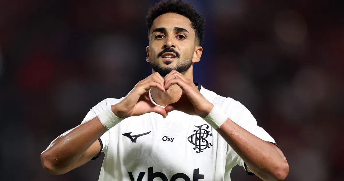 Real Oviedo acerta empréstimo do atacante Chris Ramos junto ao Botafogo