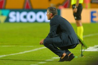 Vasco encerra turno do Brasileiro com desempenho inferior a anos de rebaixamento