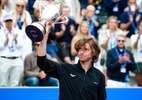 Rublev celebra bicampeonato em Bastad e reflete sobre a sorte decisiva