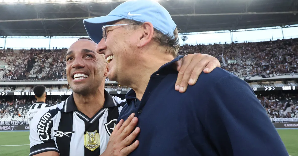 Marçal destaca legado de John Textor no Botafogo e projeta futuro do clube