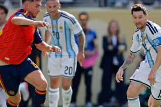 Espanha conquista o bicampeonato mundial e estabelece recorde defensivo histórico
