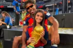 Lamine Yamal celebra conquista mundial ao lado de Inés García em momento romântico