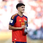 Pau Cubarsí celebra título mundial da Espanha e revela sentimento por Messi