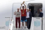 Seleção espanhola retorna a Madri com a taça para festa histórica nesta segunda-feira