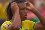 Palmeiras mantém monitoramento sobre Danilo e pode elevar oferta ao Botafogo