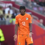 PSG avança nas negociações para contratar o jovem talento Yan Diomandé