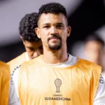 Remo oficializa chegada de Zé Ivaldo por empréstimo junto ao Santos