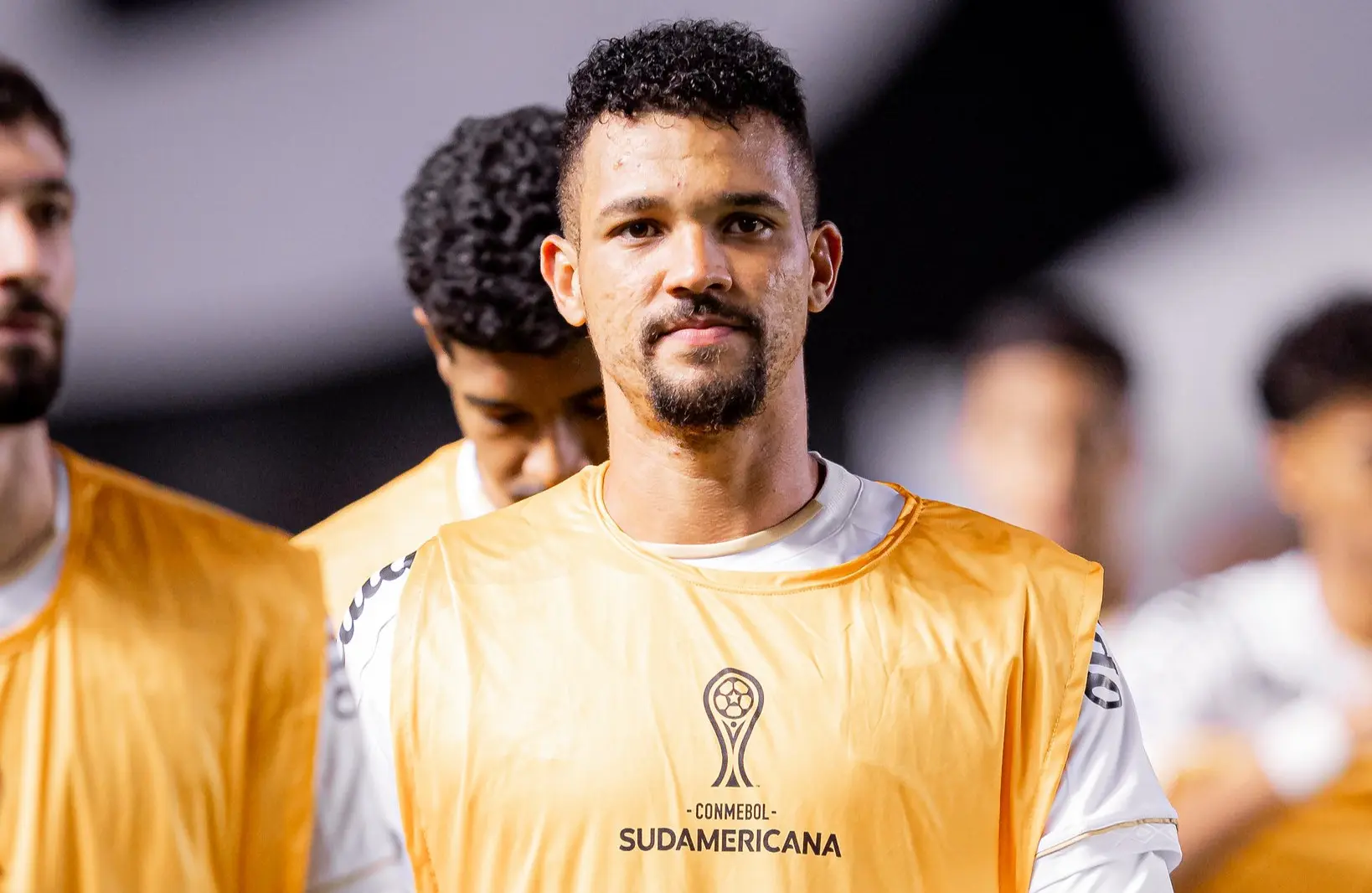 Remo oficializa chegada de Zé Ivaldo por empréstimo junto ao Santos