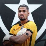 Warleson é anunciado como novo goleiro do Botafogo para reforçar o elenco