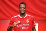 Benfica oficializa a contratação de Jhon Durán por empréstimo